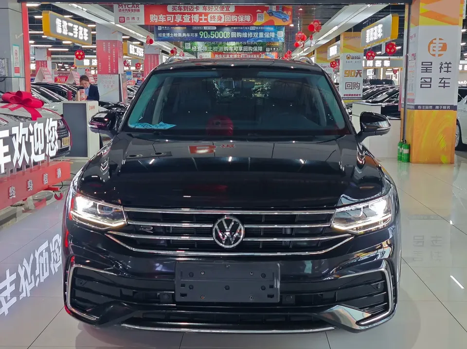 Volkswagen Tiguan L 2024