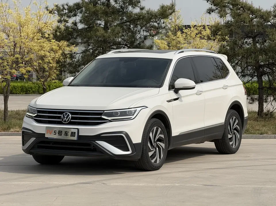 Volkswagen Tiguan L 2022