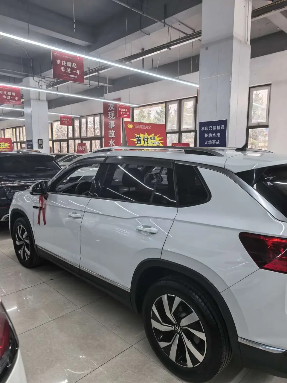 Volkswagen Tayron Tanyue 2022 280TSI 2WD Luxury Smart Edition 2022 — миниатюра 2