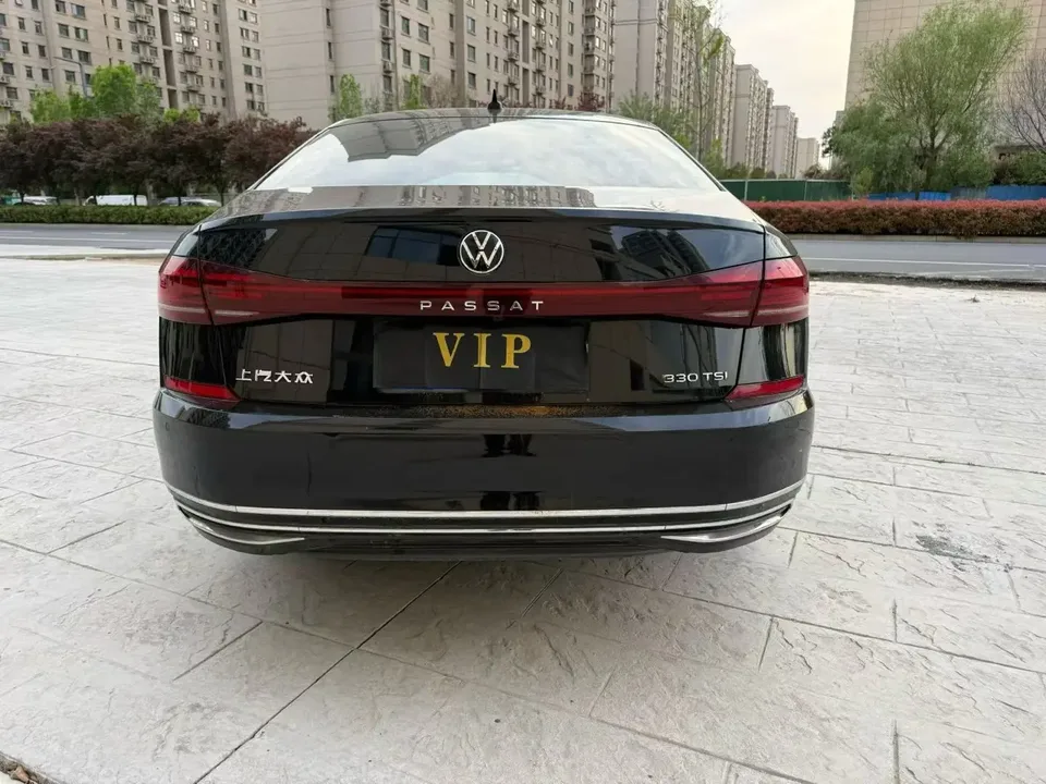 Volkswagen Passat Passat 2022 330TSI Star Elite Edition 2022 — миниатюра 2