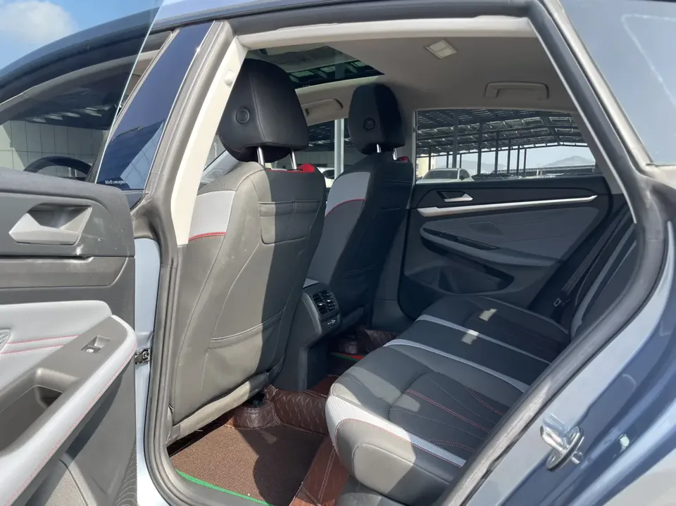 Volkswagen Lamando Lingdu Lingdu L 280TSI DSG Hot Edition 2022 — миниатюра 5