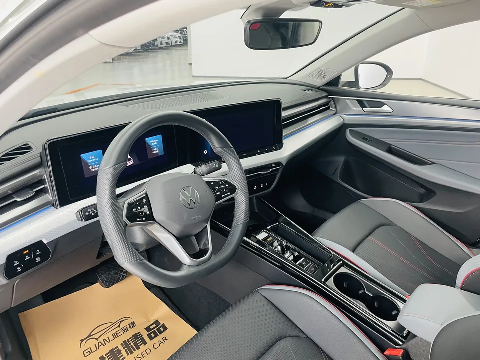 Volkswagen Lamando Lingdu 2024 2024 Lingdu Lingdu L 280TSI DSG Cool Edition 2024 — миниатюра 3