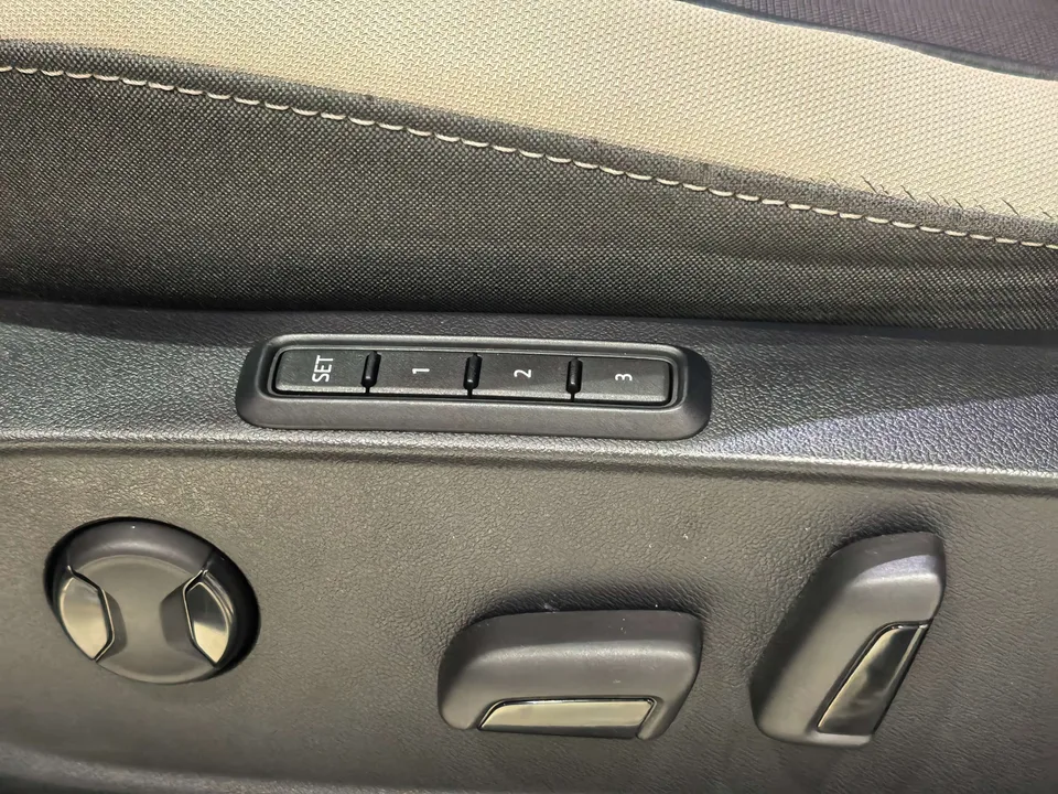 Volkswagen Golf Golf 2023 280TSI DSG Pro 2023 — миниатюра 2