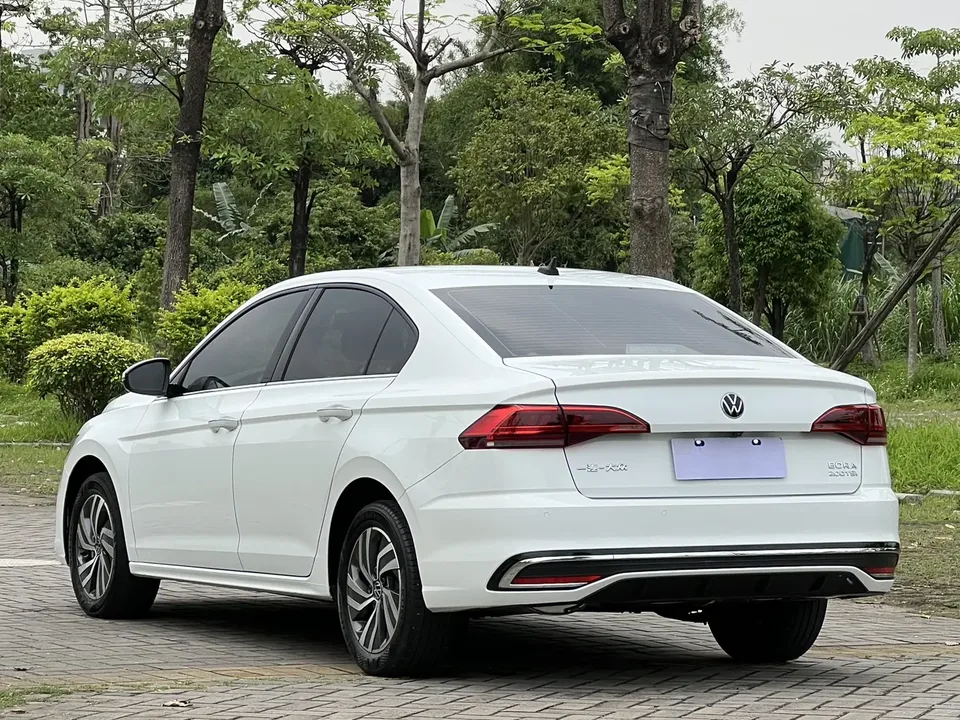 Volkswagen Bora Bora 2023 200TSI DSG Joy Edition 2023 — миниатюра 2