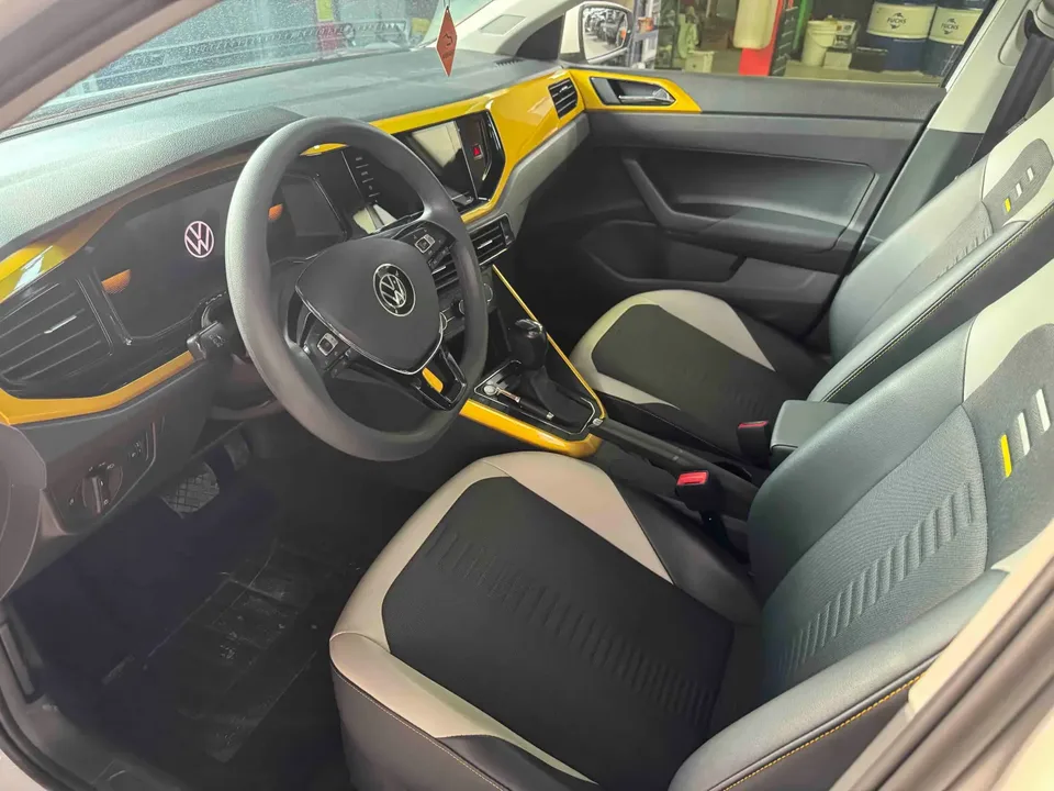 Volkswagen Polo facelift Plus 1.5L Automatic Colorful Technology Edition 2023 — миниатюра 5