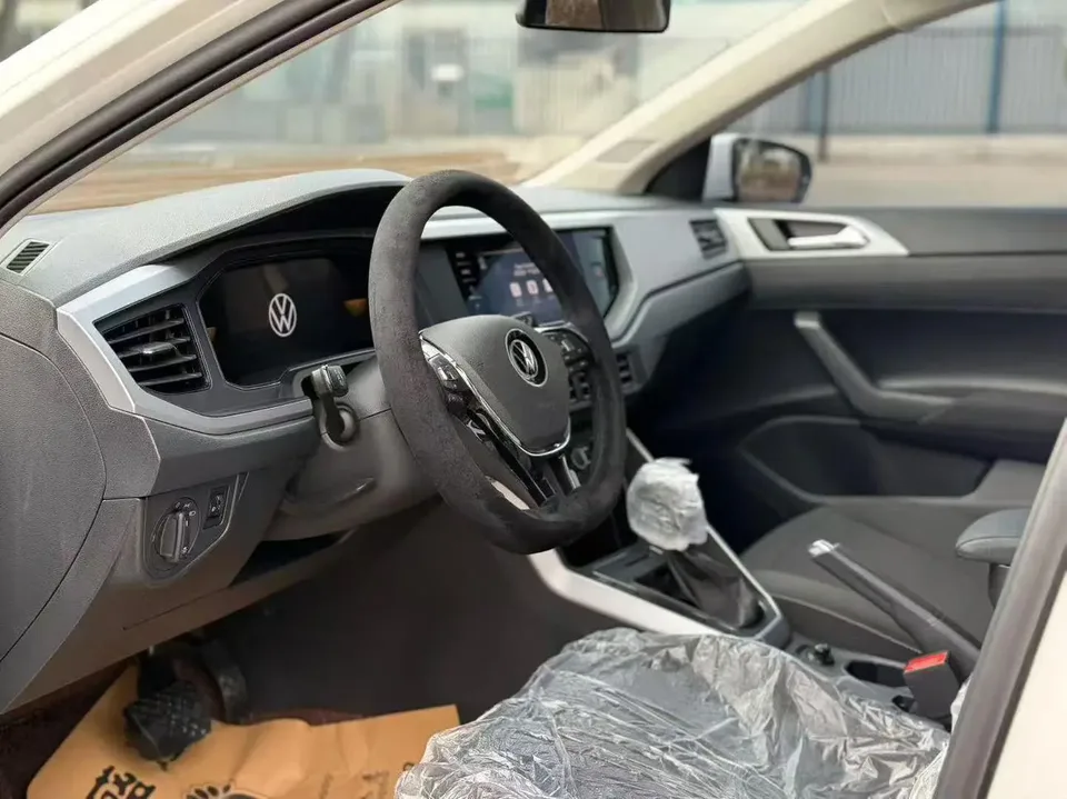 Volkswagen Polo Polo 2023 Plus 1.5L Automatic LOHAS Edition 2024 — миниатюра 5