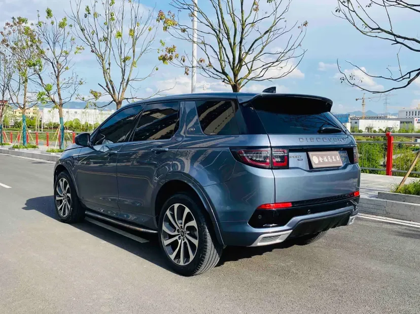 Land Rover Discover Sports Discover Sports 2021 249PS R-Dynamic SE Performance Technology Edition 5 Seaters 2022 — миниатюра 4