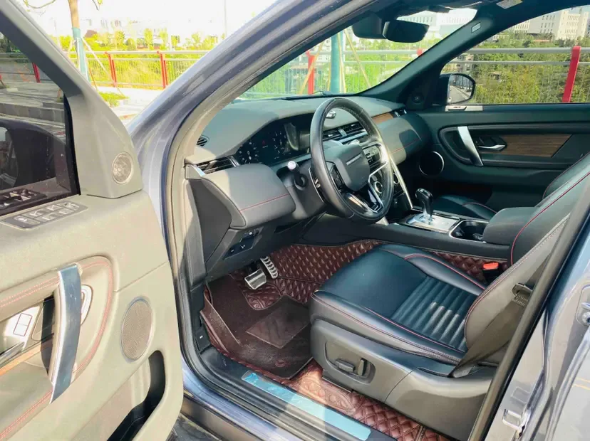 Land Rover Discover Sports Discover Sports 2021 249PS R-Dynamic SE Performance Technology Edition 5 Seaters 2022 — миниатюра 5
