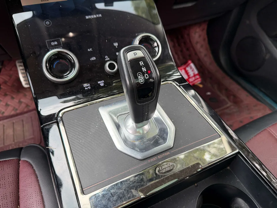 Land Rover Range Rover Evoque Range Rover Evoque 2022 Aurora L 249PS R-Dynamic Deluxe Edition 2022 — thumbnail 3