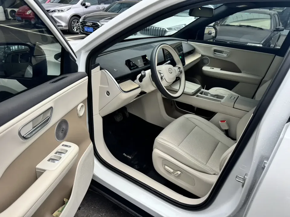 Toyota Bozhi 3X 520 Pro 2025 — миниатюра 5