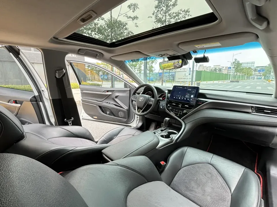Toyota Camry 2.0S Advanced Edition 2022 — миниатюра 3
