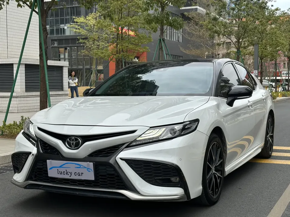 Toyota Camry 2022