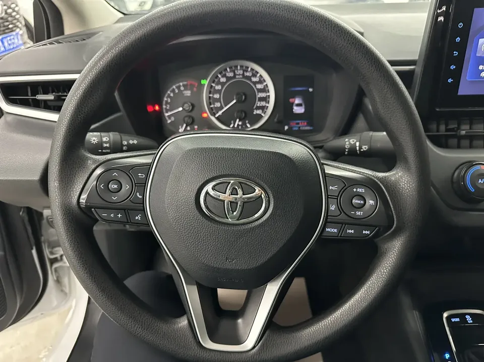 Toyota Corolla 1.5L CVT Pioneer Edition 2022 — миниатюра 5