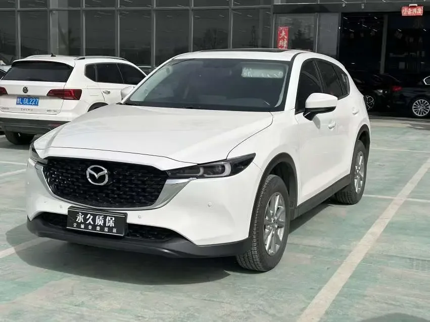 Mazda CX-5 Mazda CX-5 2025 2.0L Automatic 2WD Comfort 2024 — photo 1, buy with delivery to Moscow
