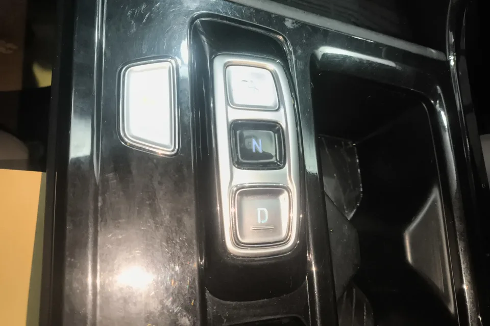 Hyundai Kustu Kustu 2021 270TGDi Premium Edition LUX 2023 — thumbnail 4