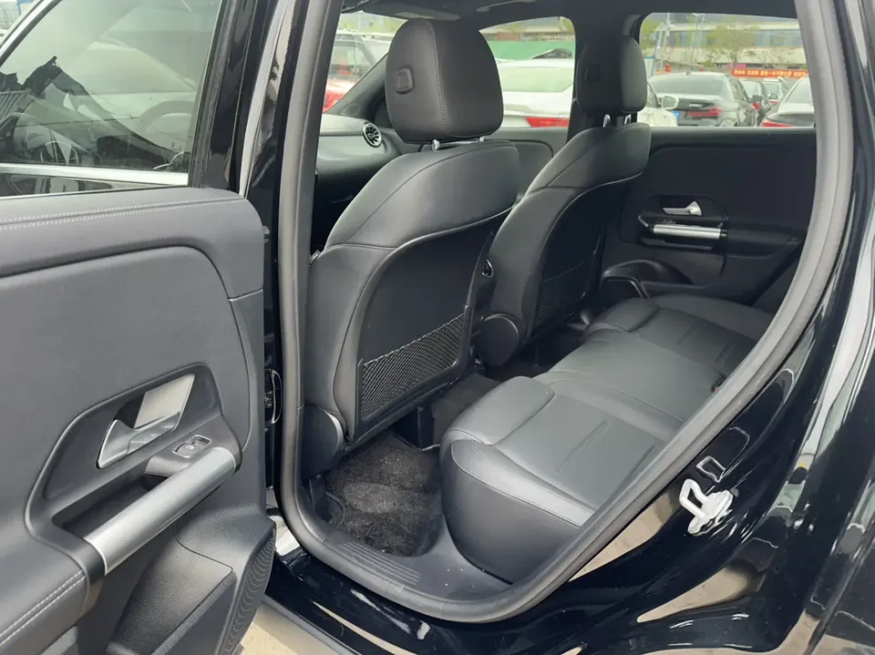 Mercedes-Benz GLA GLA 200 2022 — миниатюра 3