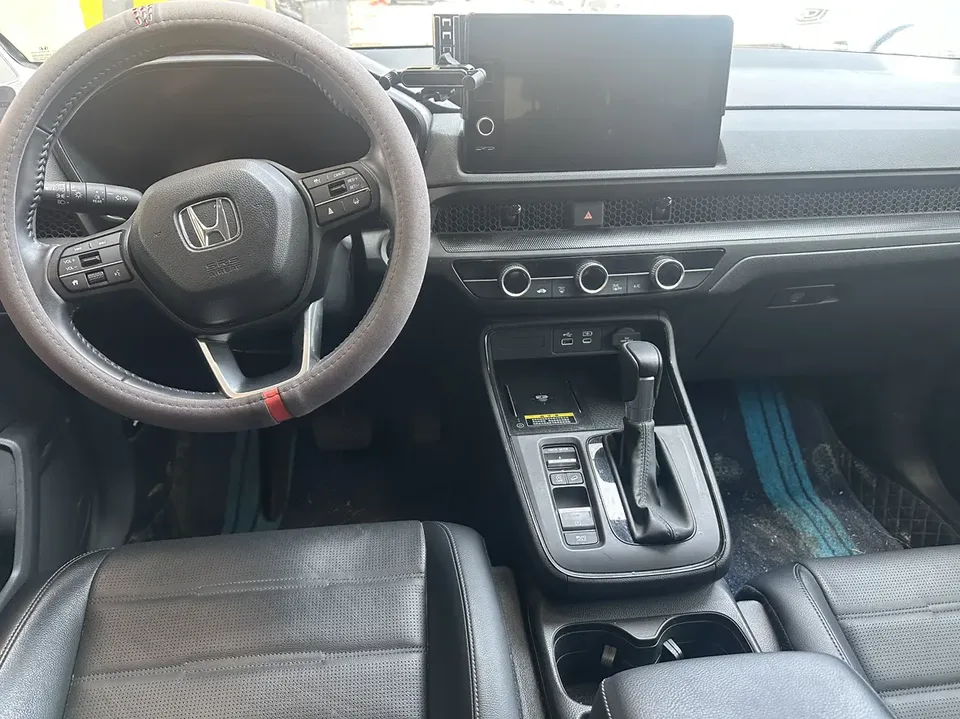Honda CR-V Honda CR-V 2023 240TURBO CVT 2WD 5-seater version 2023 — миниатюра 5