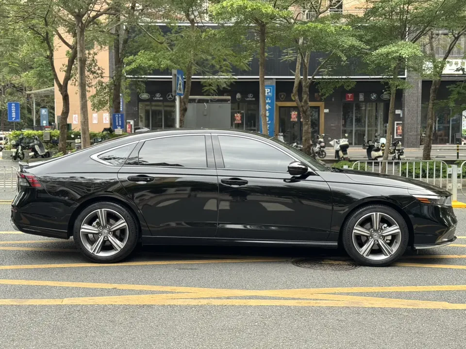Honda Accord RuiTong 260TURBO Excellent Edition 2024 — миниатюра 2