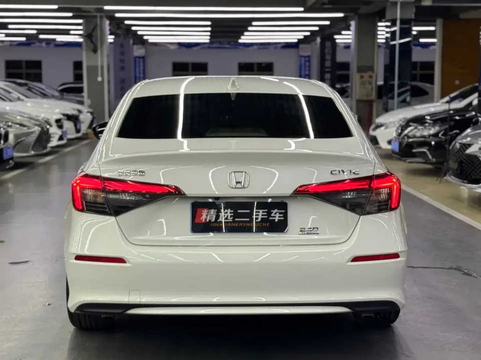 Honda CIVIC 2022 Civic 240TURBO CVT Dynamic Edition 2022 — миниатюра 2