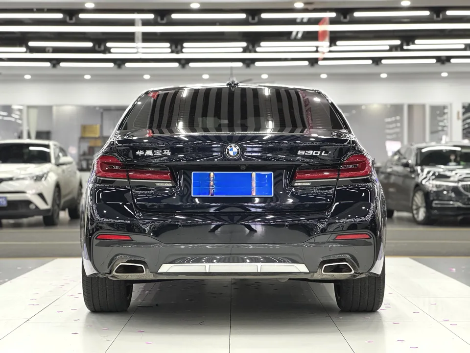 BMW 5 Series 5 Series 2023 530Li Leading Luxury Package 2023 — thumbnail 2