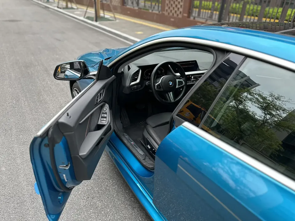 BMW 2 Series 225i Four-Door Coupe M Sport Package 2023 — миниатюра 4