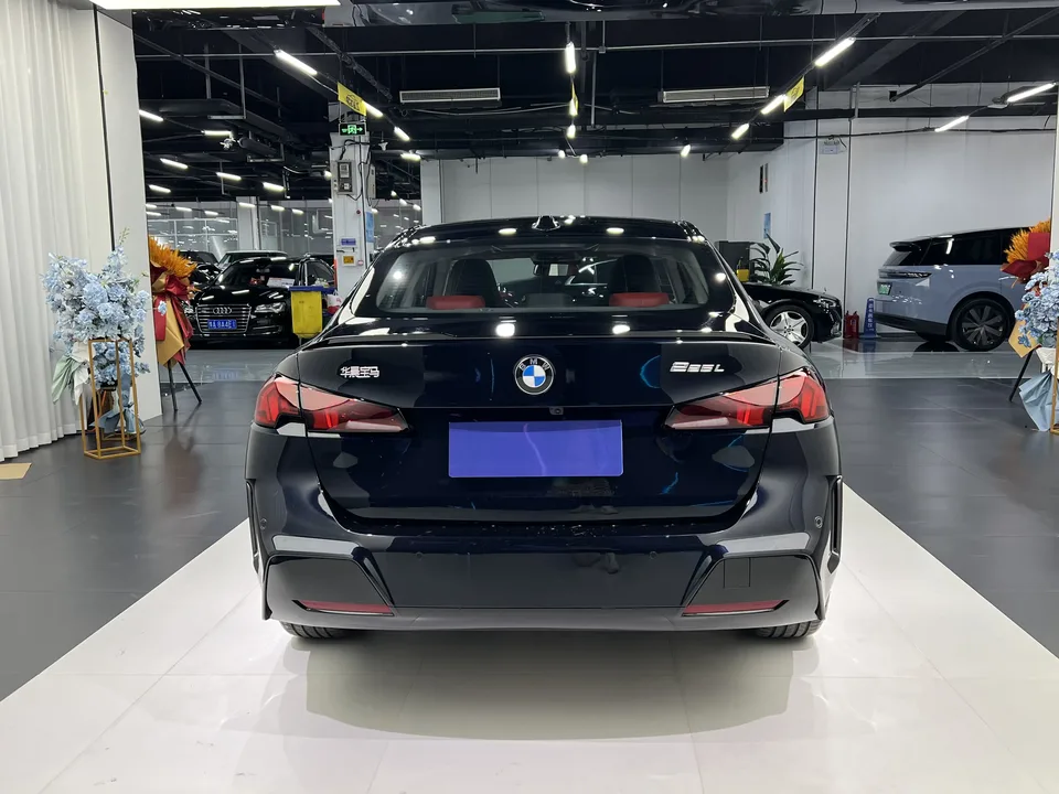 BMW 2 Series BMW 2 Series 2025 225L M Sport Night Edition 2025 — thumbnail 2