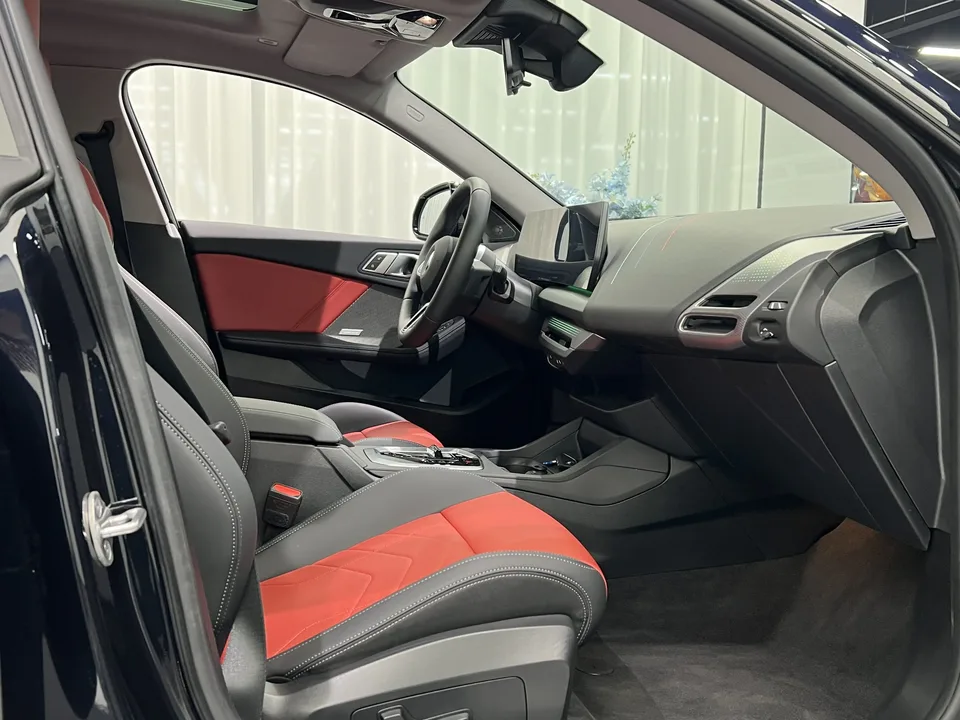 BMW 2 Series BMW 2 Series 2025 225L M Sport Night Edition 2025 — thumbnail 5