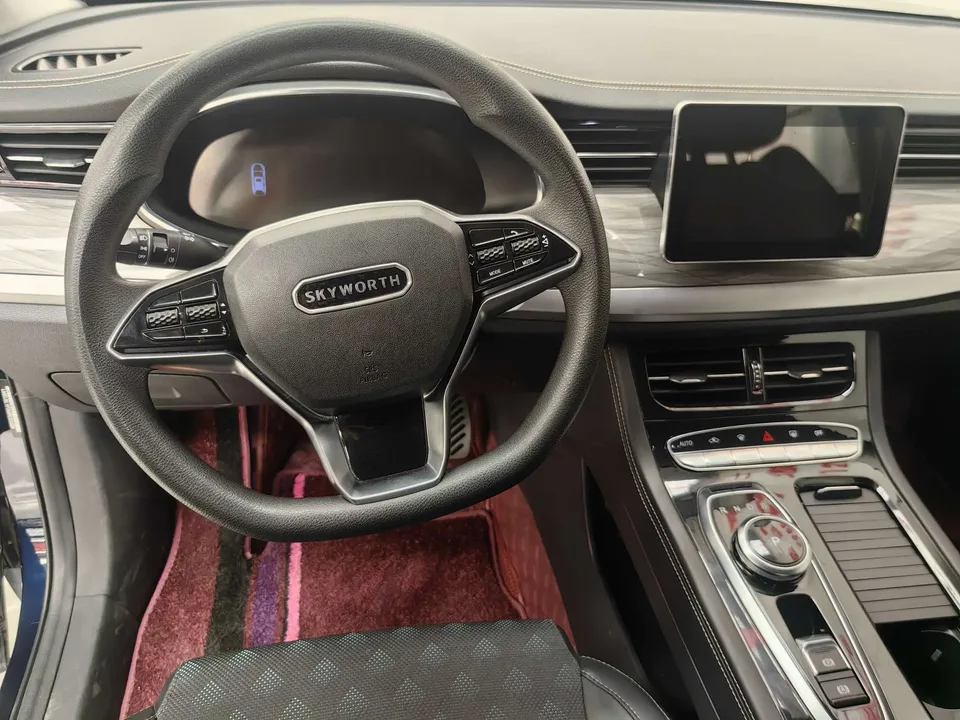 Skywell Skyworth EV6 Skyworth EV6 2021 410 Customized Edition 2022 — миниатюра 3
