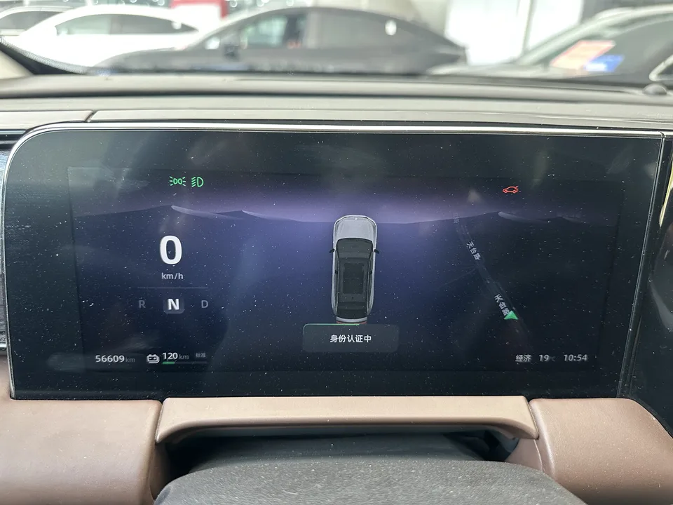 Leapmotor Zero running C11 Smart Travel Edition 510 2022 — миниатюра 5
