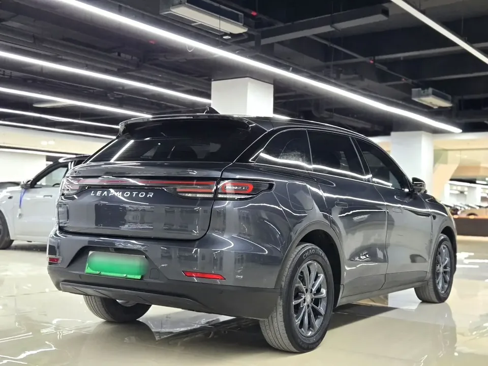 Leapmotor Zero running C11 Extended Range 200 Comfort Edition 2023 — миниатюра 4