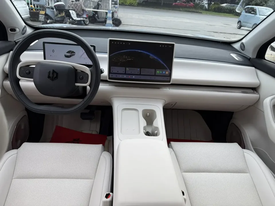 Leapmotor C16 Leapmotor C16 2024 pure electric version 580 premium version 2025 — миниатюра 3