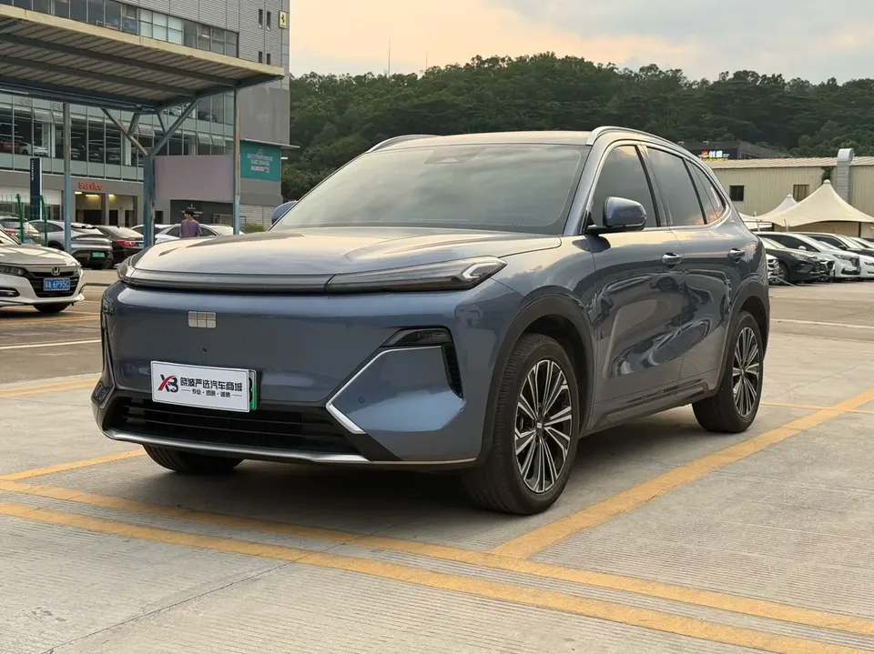 Geely Galaxy Starship 7 EM-i 2024