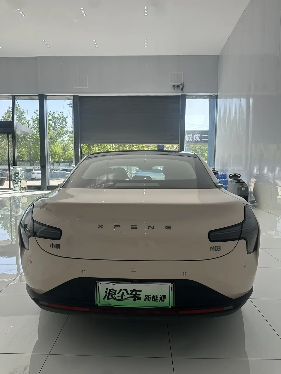 XPeng Xiaopeng MONA M03 600 Ultra-long-range Max version 2025 — миниатюра 3