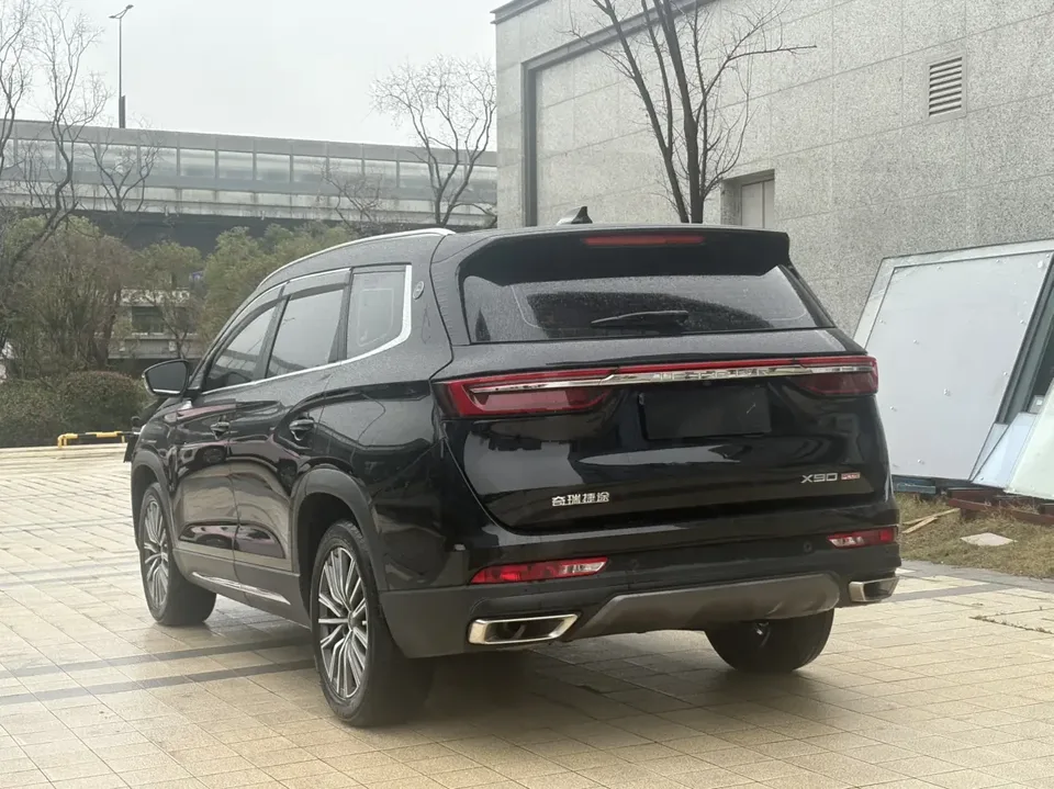 Jetour Jietu X90 PLUS Jietu X90 PLUS 2024 1.6TD DCT Villa PRO 2024 — миниатюра 4