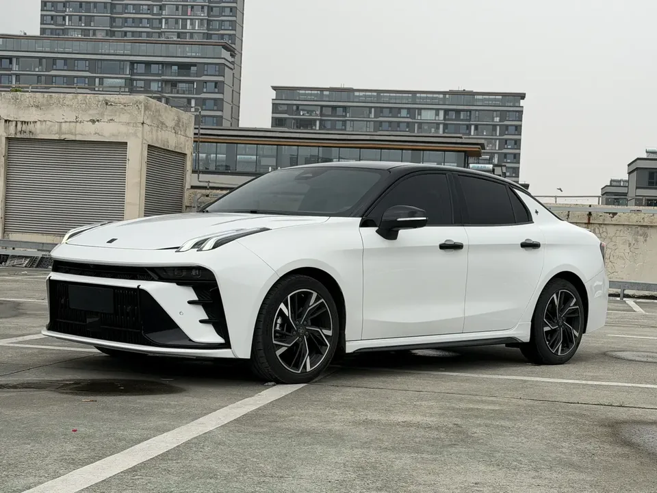 Lynk & Co 03 2024