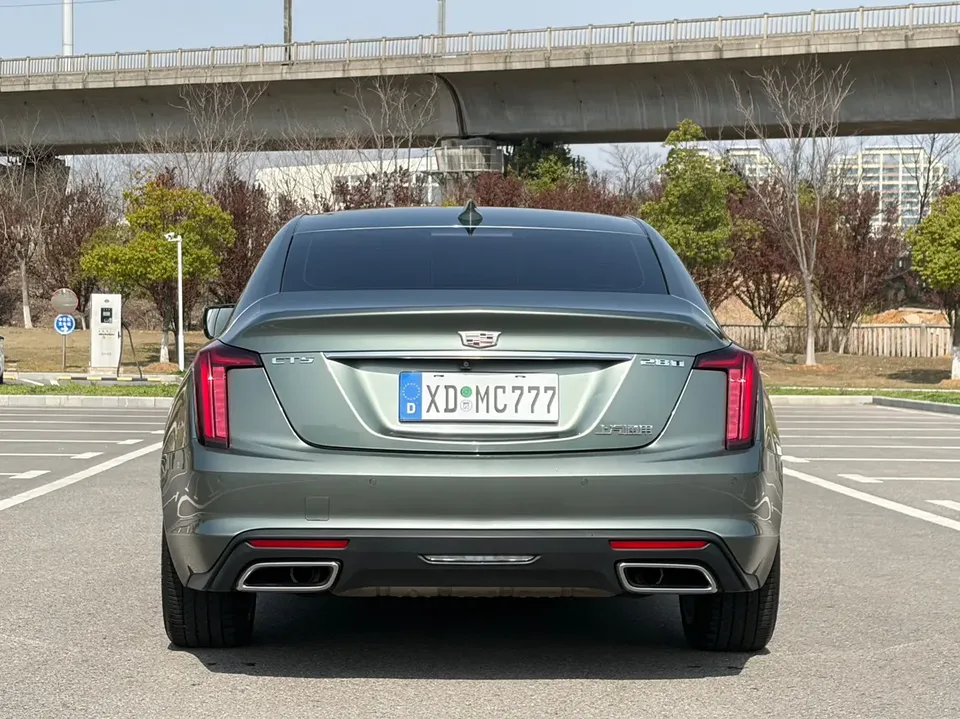 Cadillac CT5 28T Luxury Standard Edition 2023 — миниатюра 2