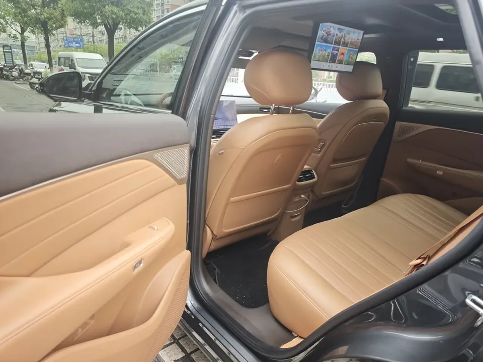 Dongfeng Fengshen L8 PHEV 112KM Dream Edition 2025 — миниатюра 3