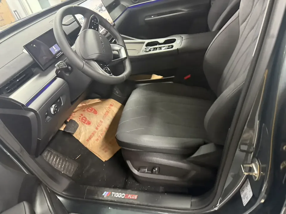 Chery Tiggo 8 PLUS Tiggo 8 PLUS 2024 Champion Edition Kunpeng 290TGDI DCT Hao Yao Edition 5 seats 2024 — миниатюра 4
