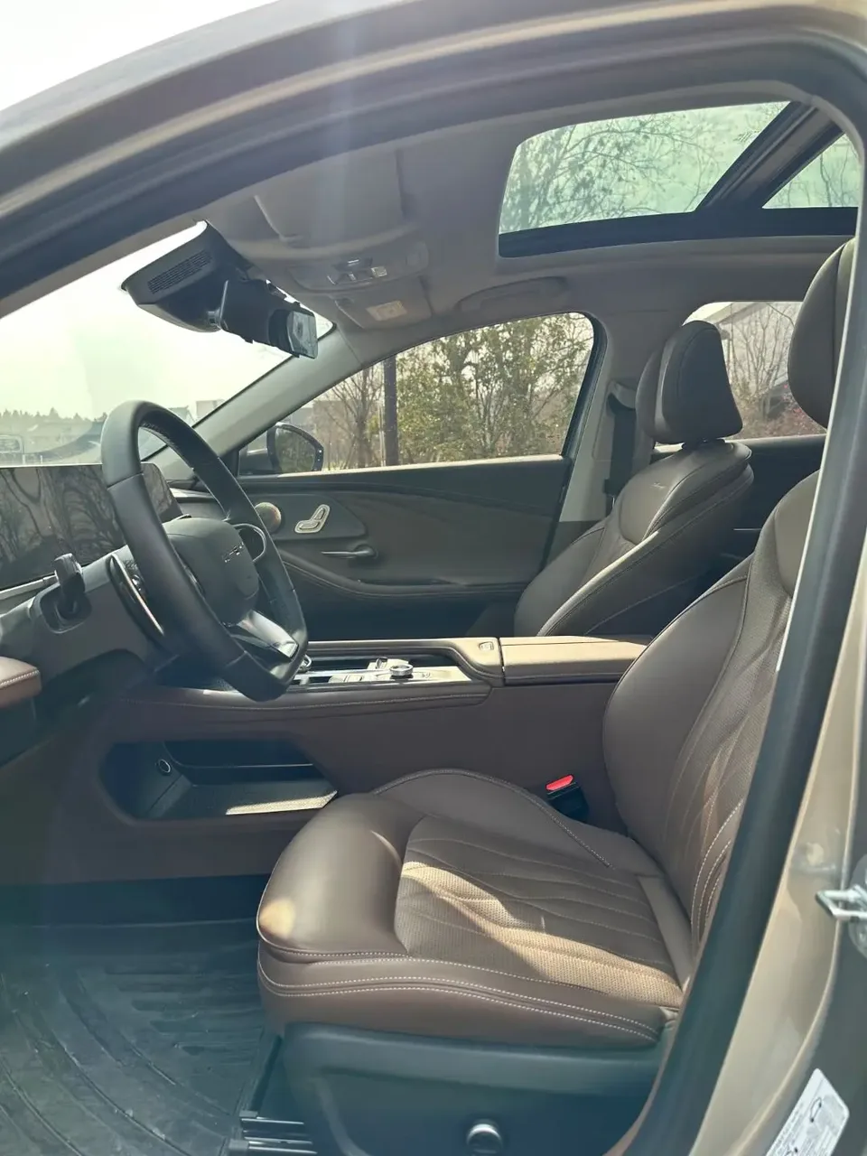 Chery Arrizo 8 High Energy Edition 2.0T DCT 2023 — миниатюра 5