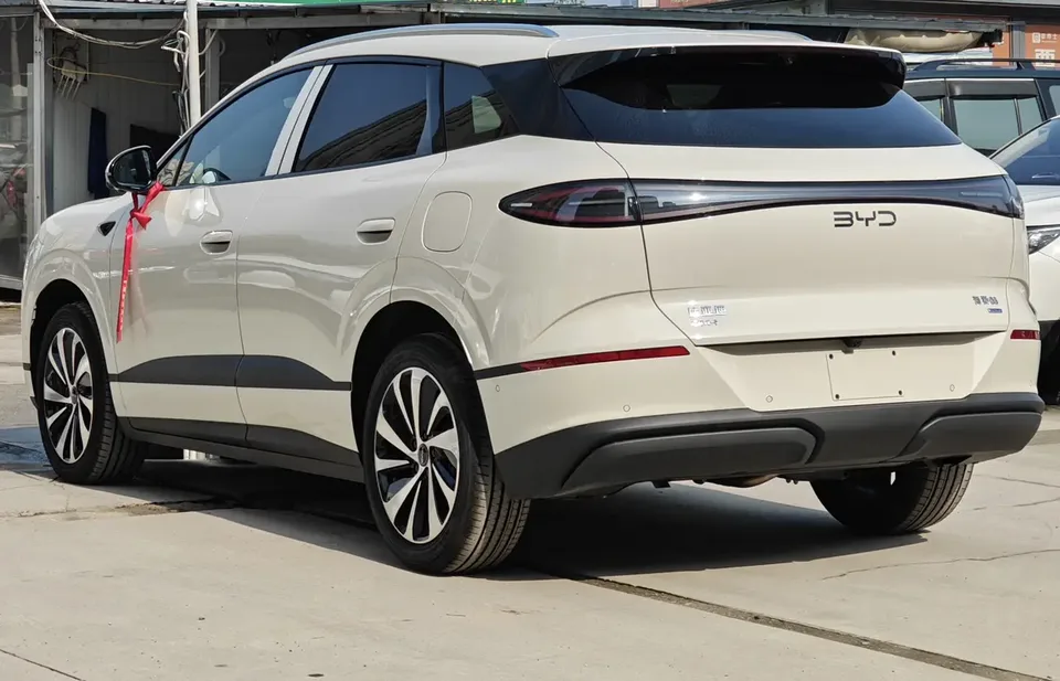 BYD Sea Lion 06DM DM-i 121KM Pilot Edition 2026 — миниатюра 4
