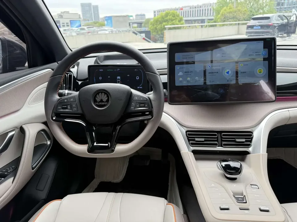 BYD Song Pro DM Song Pro DM 2024 DM-i Honor Edition 71km Beyond Edition 2024 — thumbnail 4