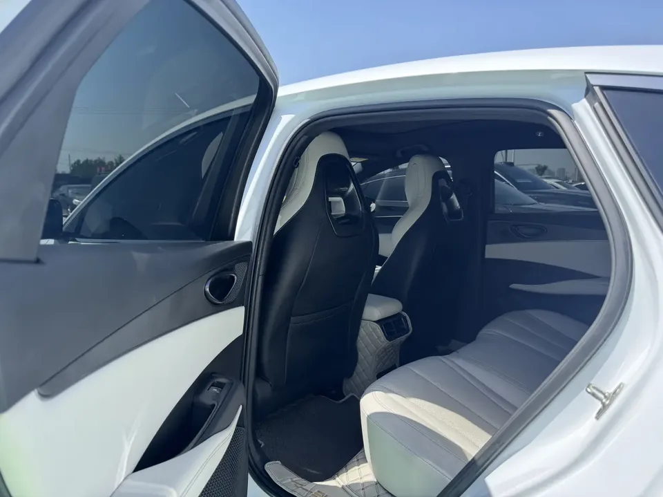 BYD Seal 06DM DM-i 120KM Premium Edition 2024 — миниатюра 3