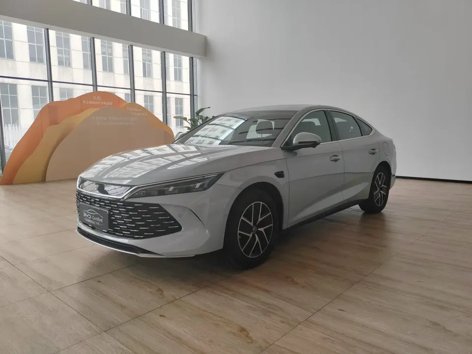 BYD Qin L DM 2025