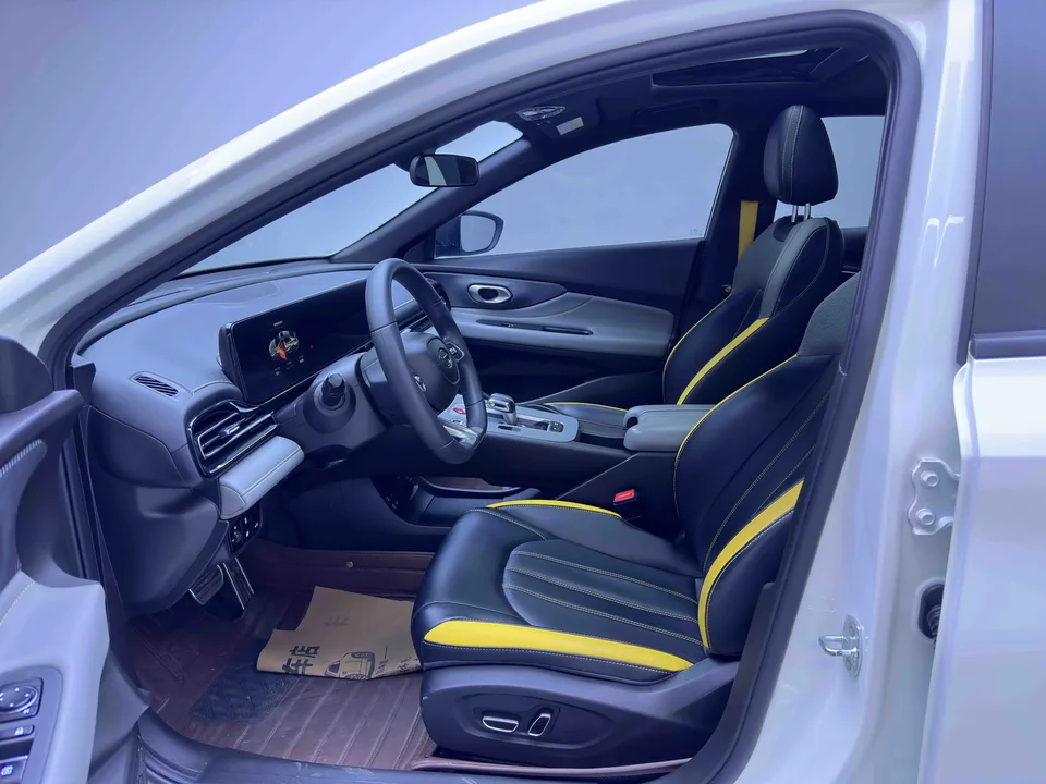 GAC Trumpchi Shadow Leopard 270T DCT J11 Edition 2023 — миниатюра 5
