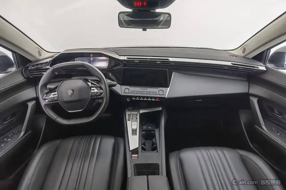 Peugeot 408X 1.6T Gravity Edition 2026 — миниатюра 3