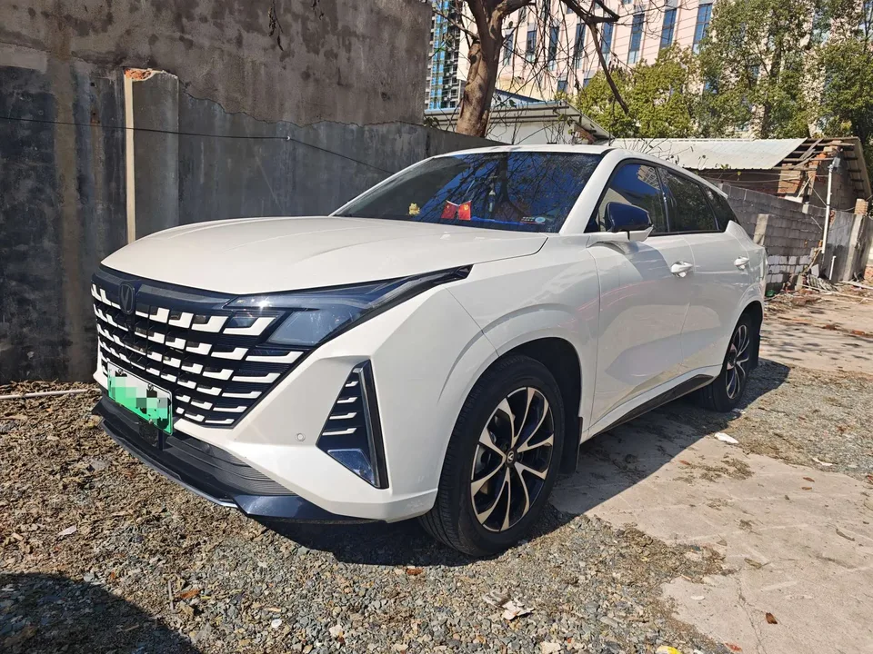 Changan UNI-Z PHEV 2025