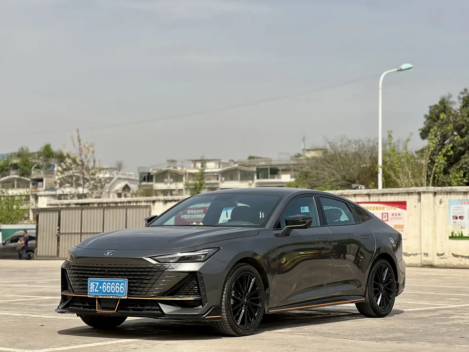 Changan UNI-V 2022