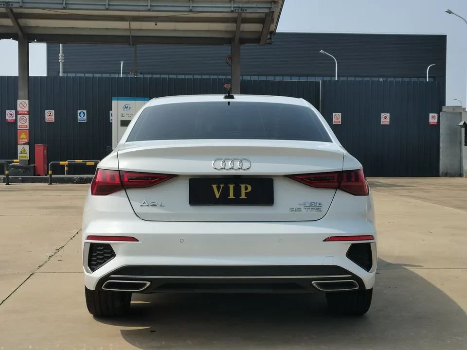 Audi A3 facelift A3L Limousine 35 TFSI stylish and sporty 2023 — миниатюра 2