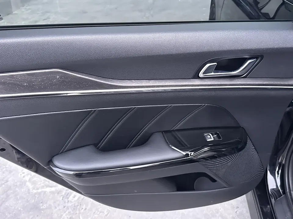 Kia K5 380T GT-Line New Edition 2022 — миниатюра 4