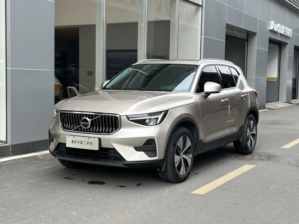 Volvo XC40 2022
